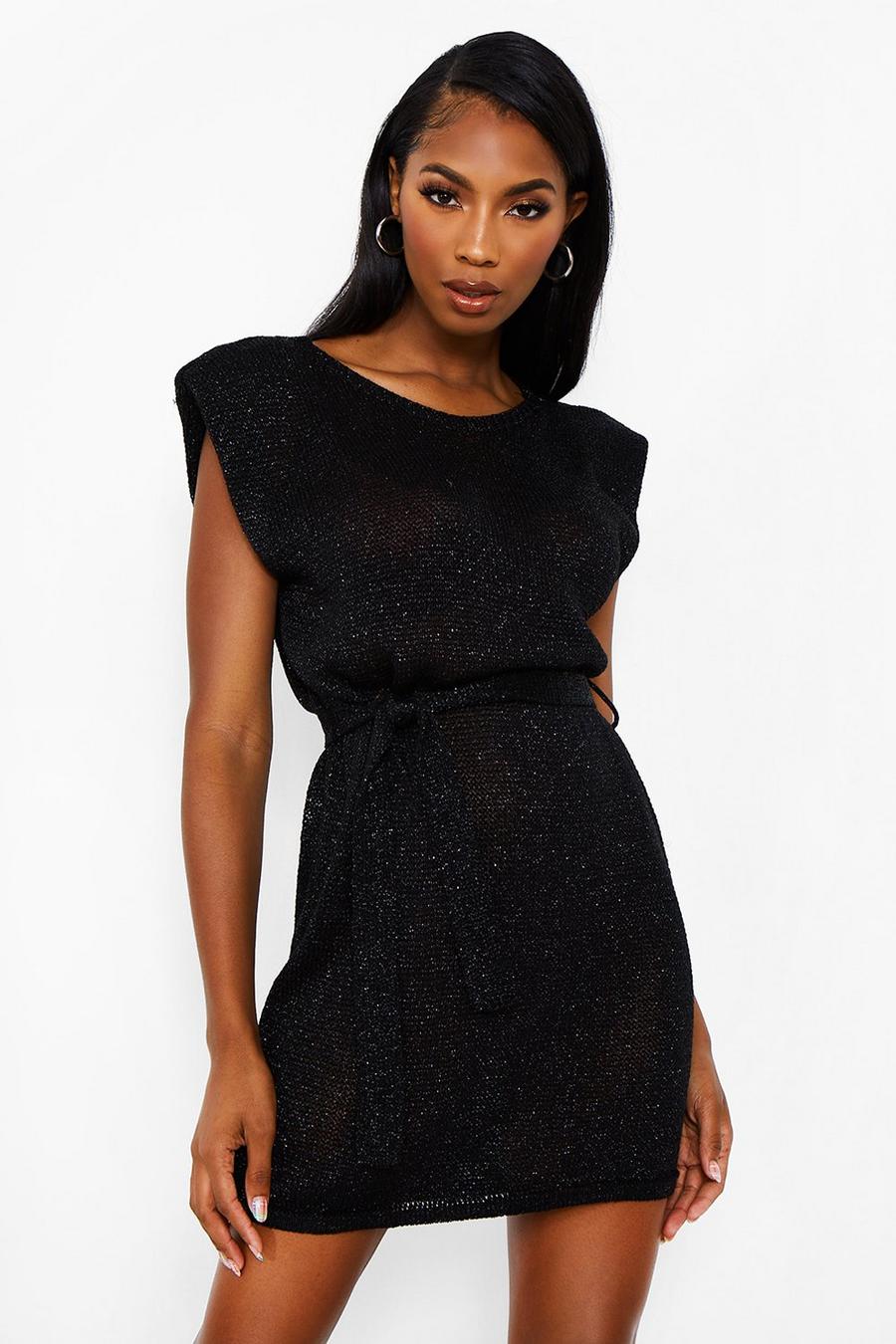 Black Stickad klänning med axelvaddar och metalliceffekt image number 1