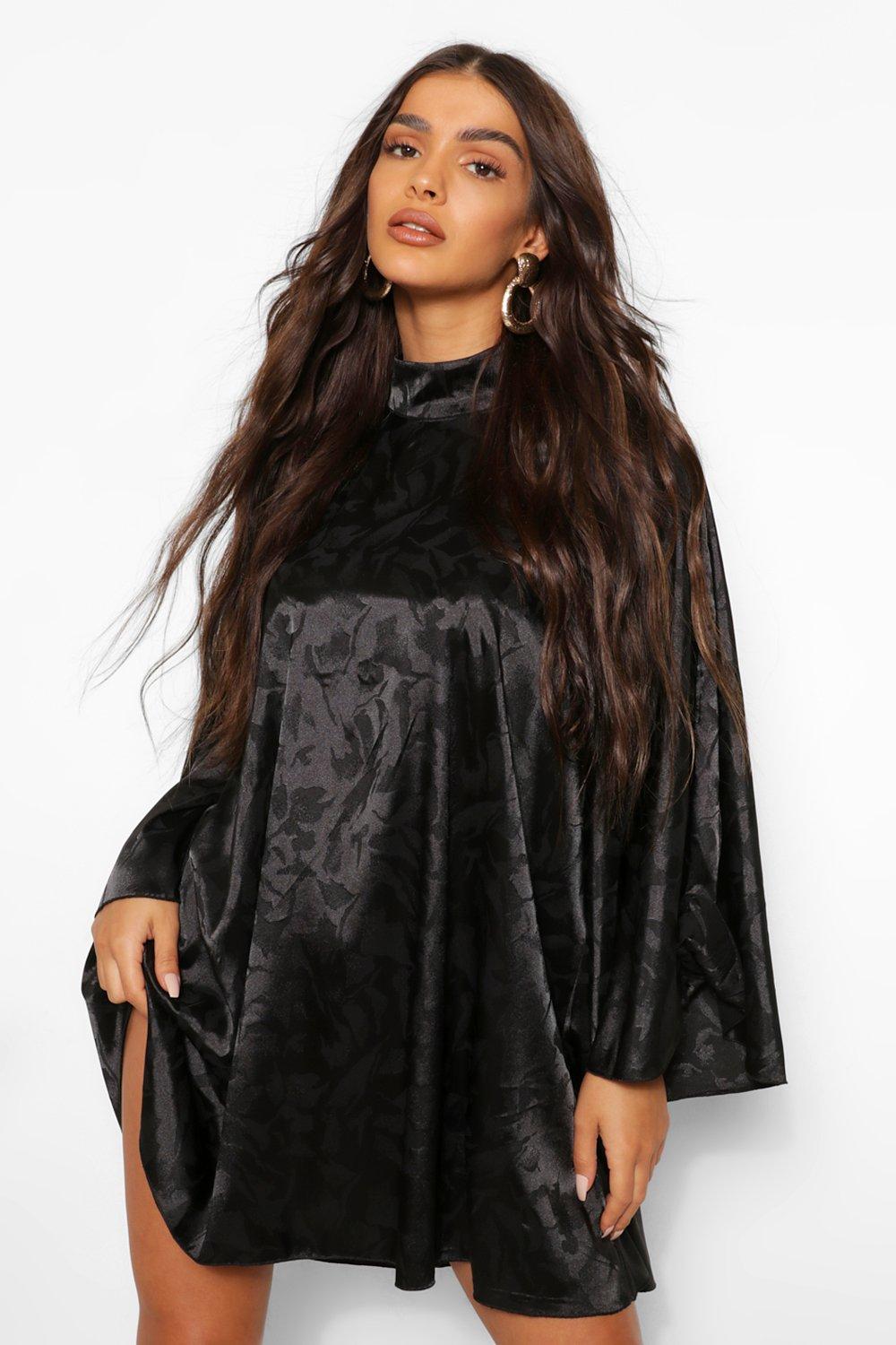 Boohoo robe online fluide