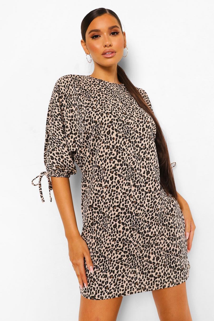 Brown Leopardmönstrad skiftklänning med fladdermusärm image number 1