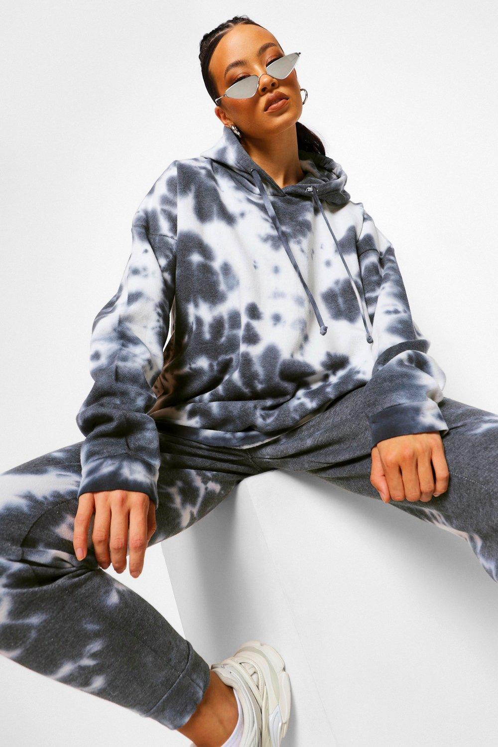 Hoodie and sweatpants set tie dye sale