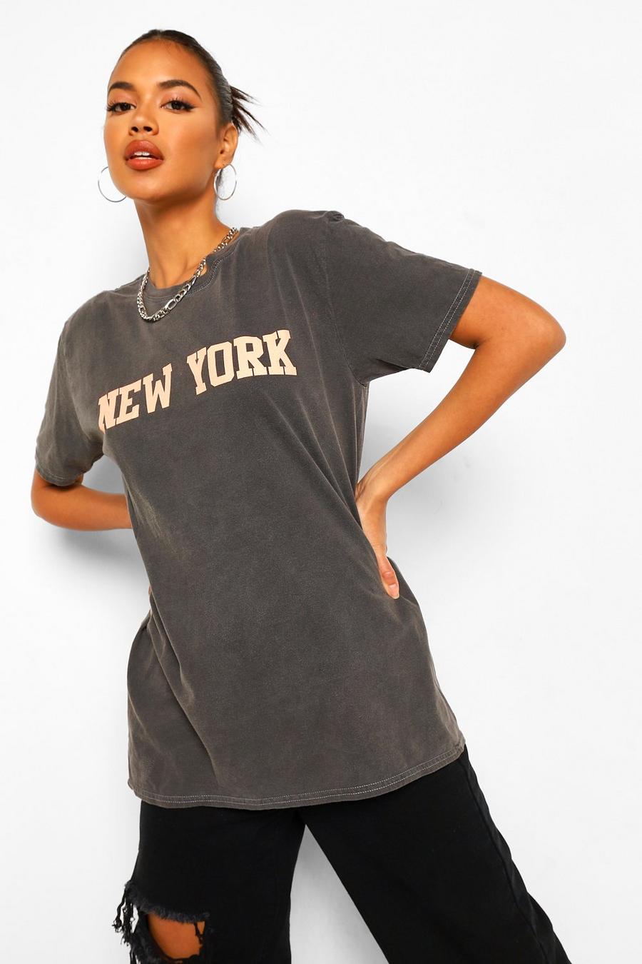 Black New York T-shirt med tvättad effekt och tryck image number 1