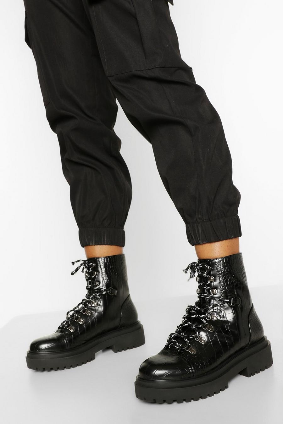 Black Chunky Sole Eyelet Detail Lace Up Combat Boots image number 1