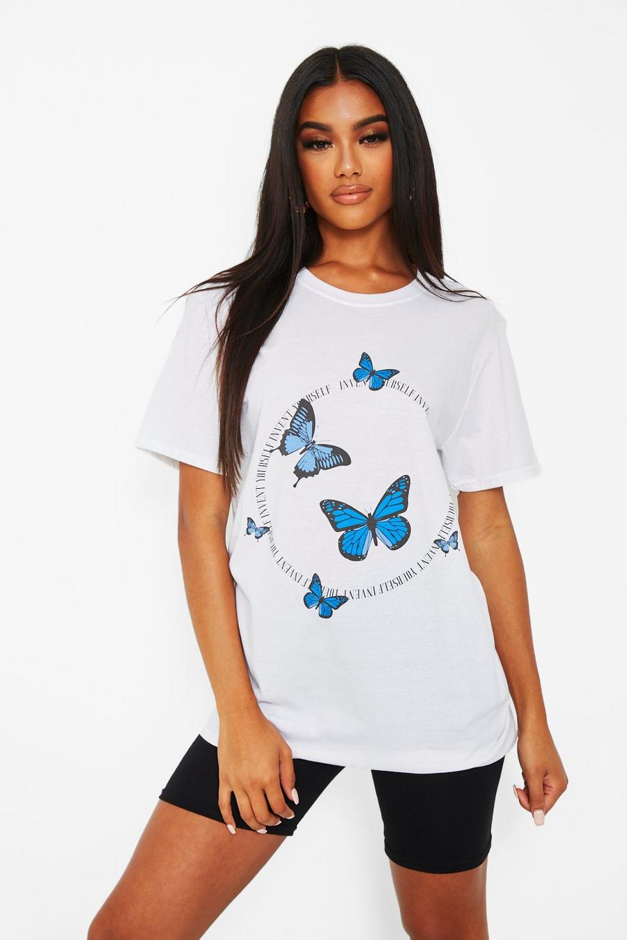 White T-shirt med slogan och fjärilar image number 1
