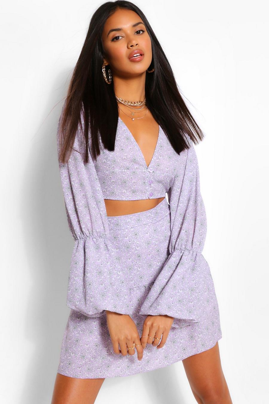 Lilac Paisley Print Extreme Puff Sleeve Crop Top image number 1