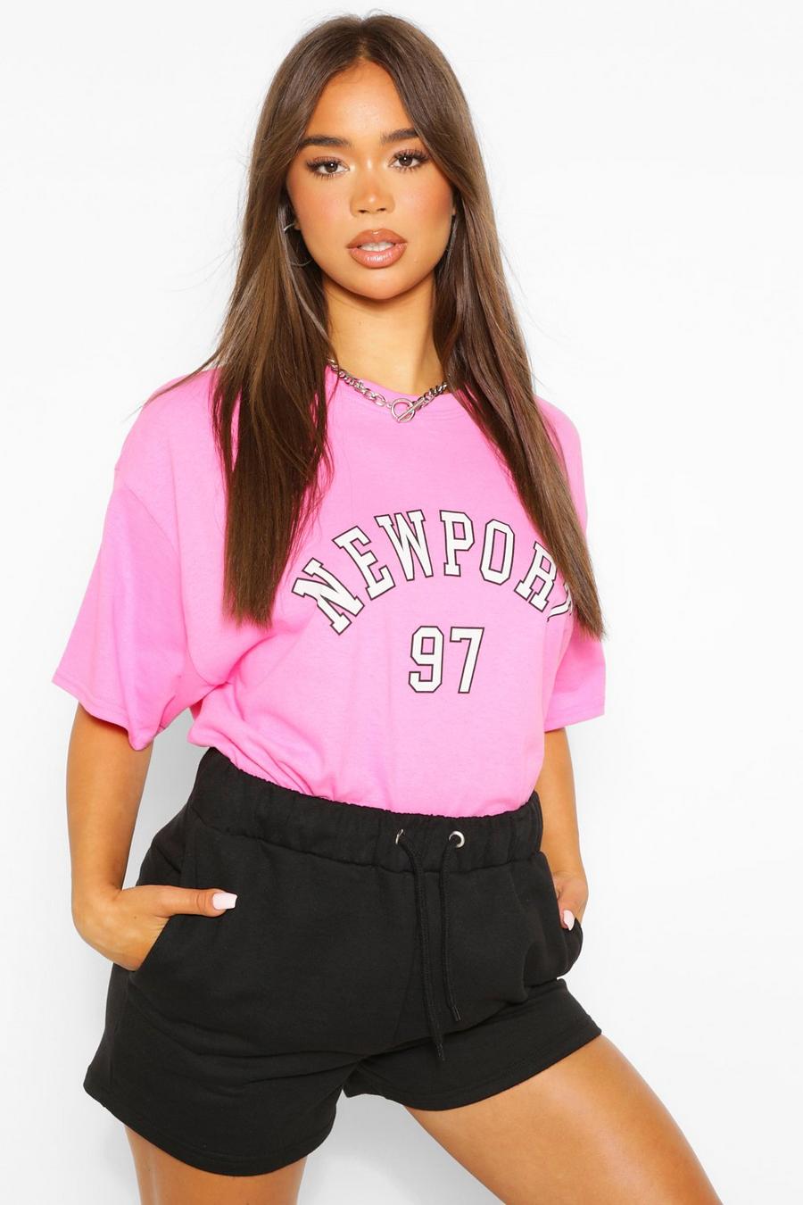 Pink "Newport" Oversize t-shirt i boyfriendstil med slogan image number 1