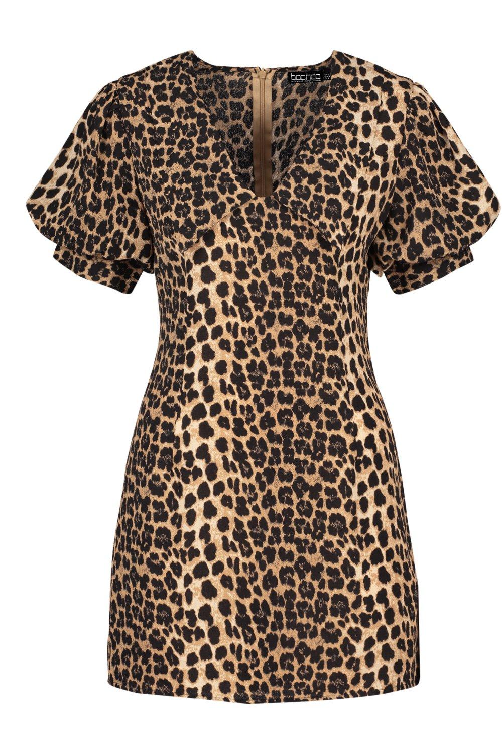 Leopard Print Plunge Puff Sleeve Shift Dress boohoo