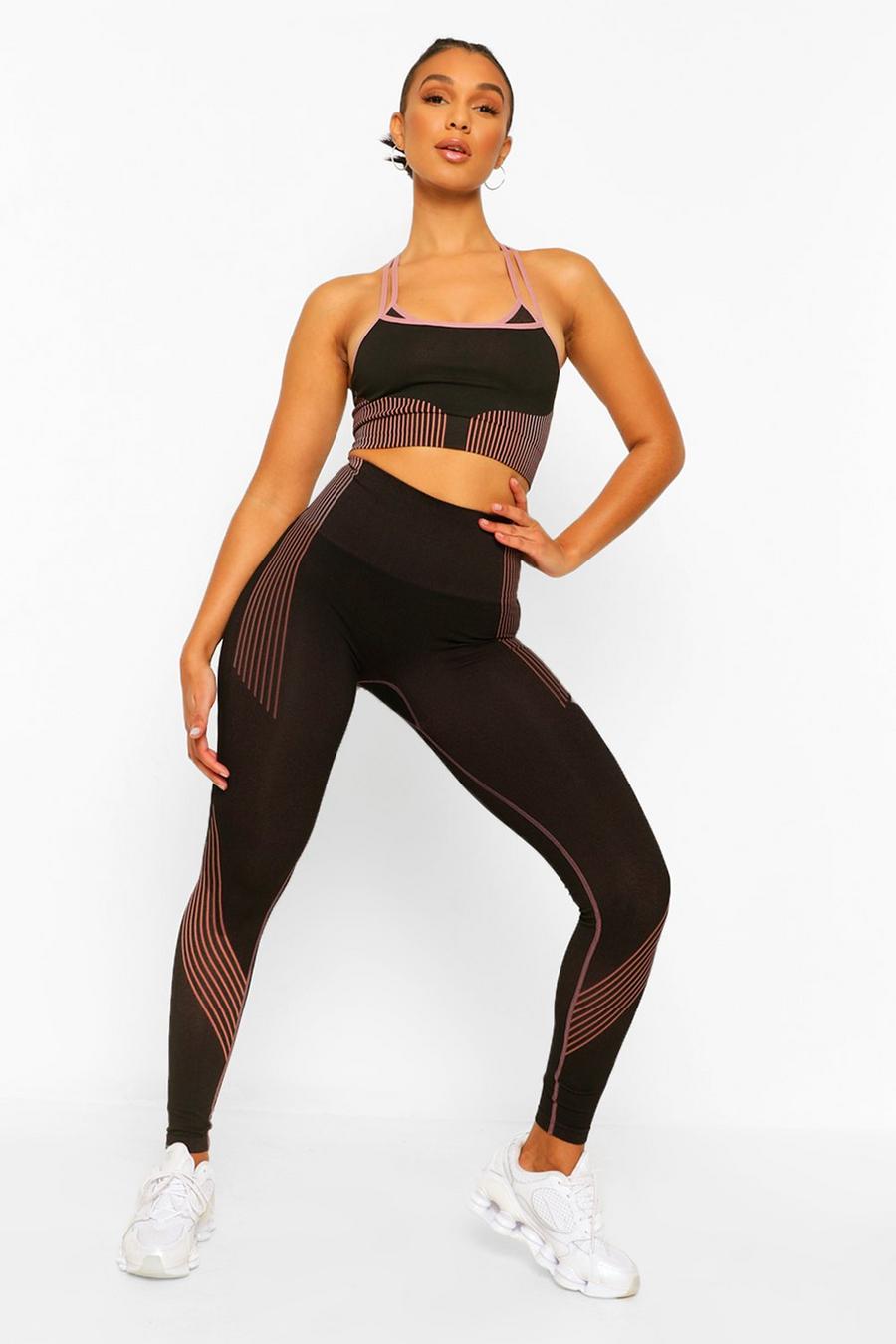Black Fit Woman Seamless Contour Workout Leggings image number 1