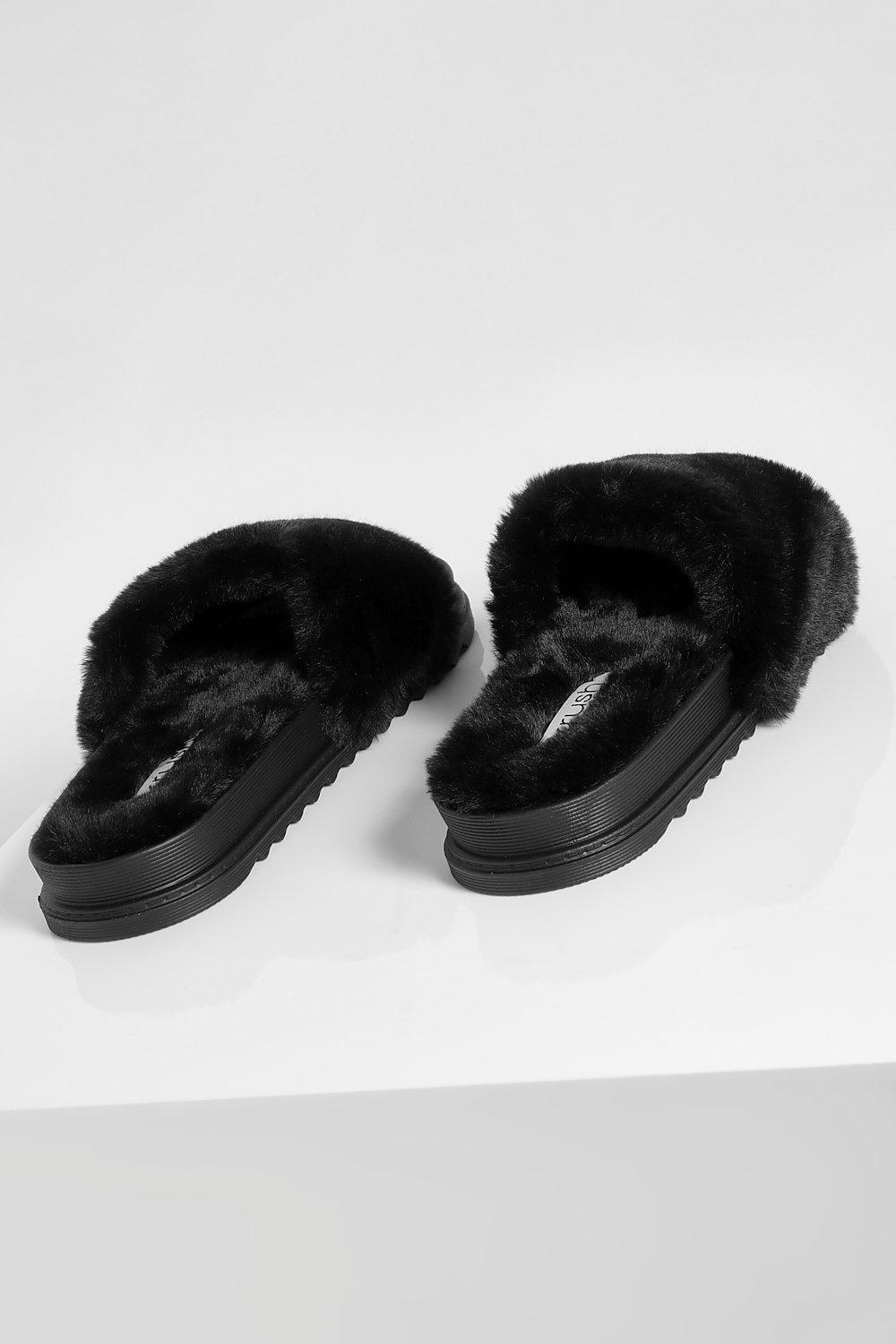 Fluffy Sliders boohoo FI