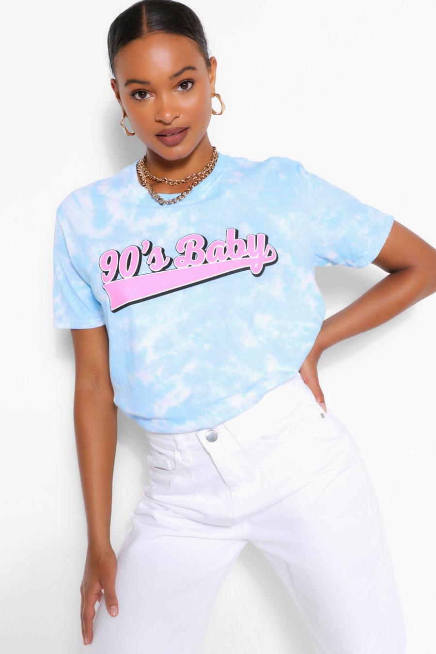 Blue "90's Baby" T-shirt med batikmönster och slogan image number 1