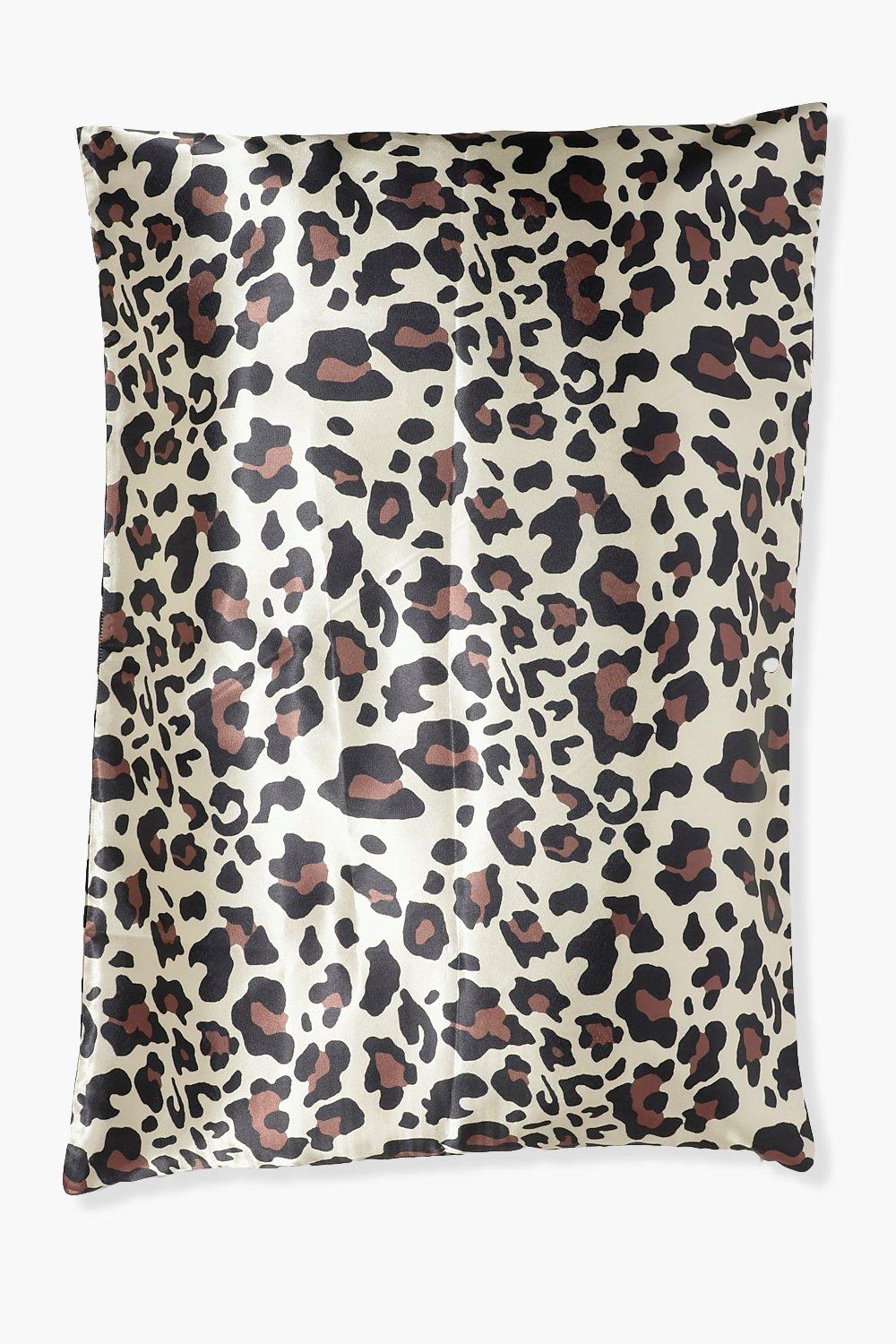 Leopard pillow outlet cases