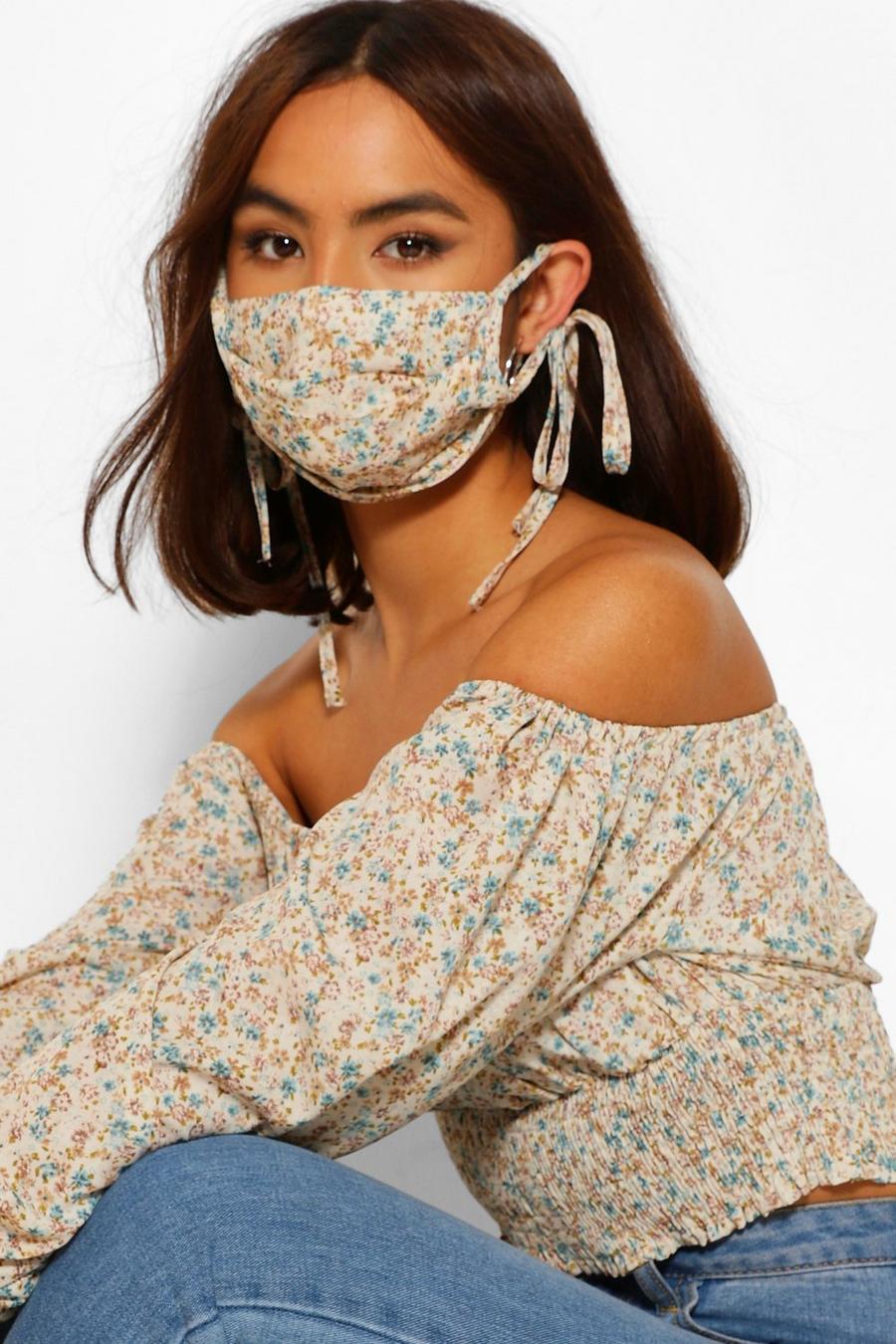 Ditsy Floral Fashion Face Mask image number 1