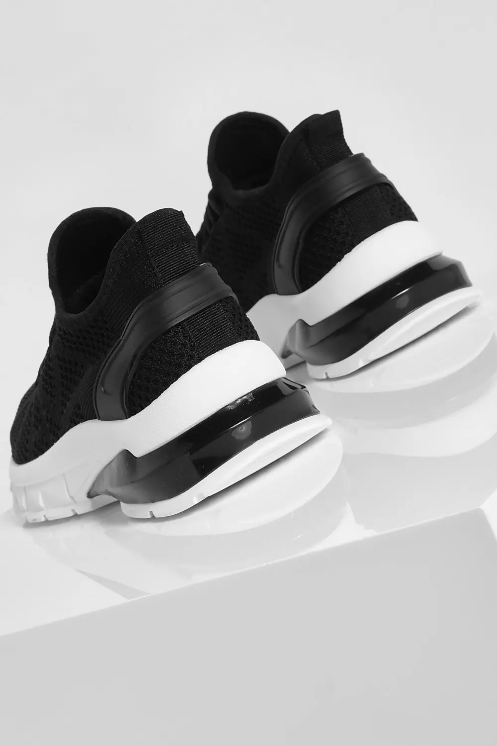 Nike trainers bubble sole hotsell