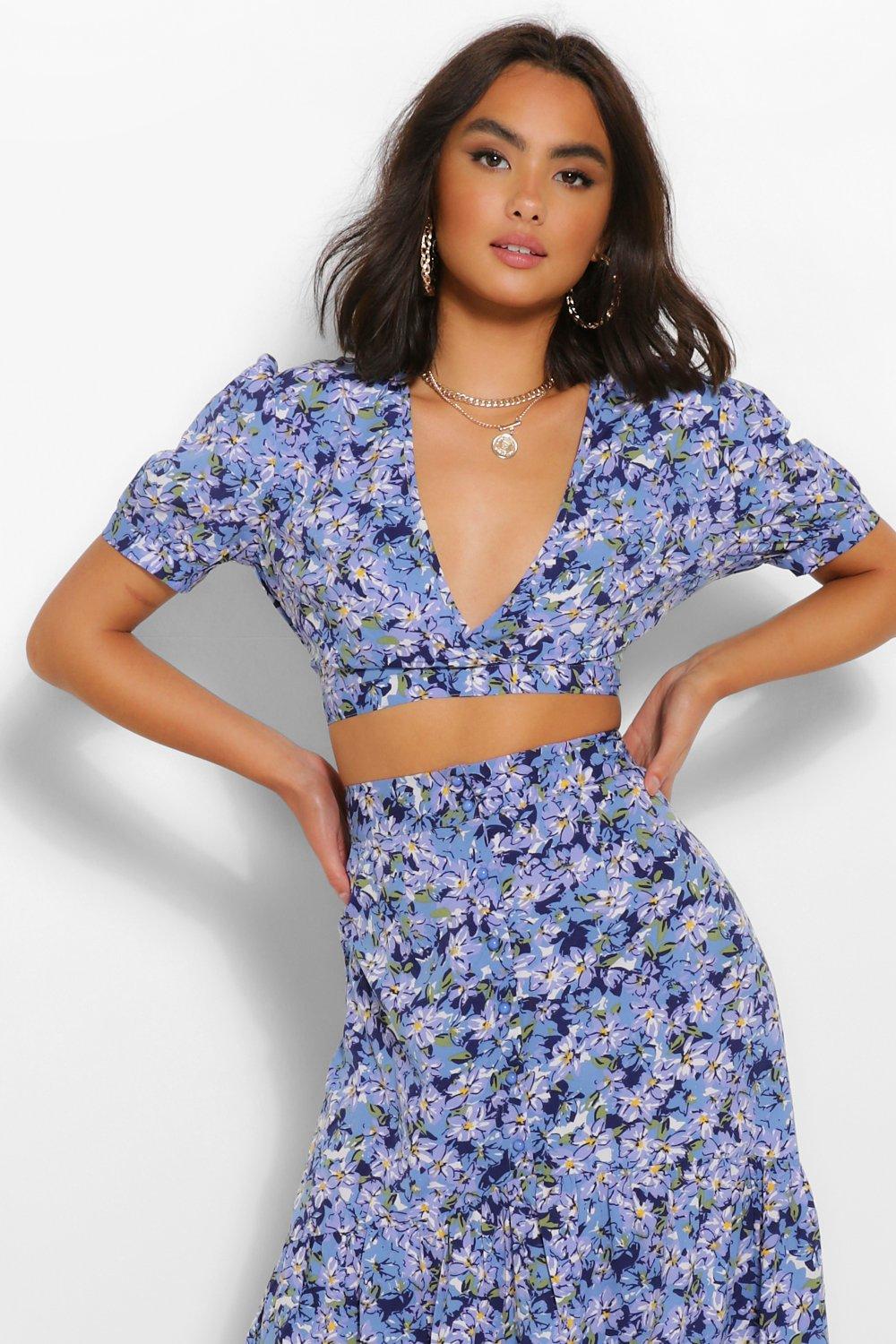 Crop top and skirt outlet set