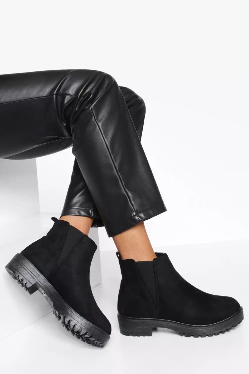 Chunky cleated store chelsea boots