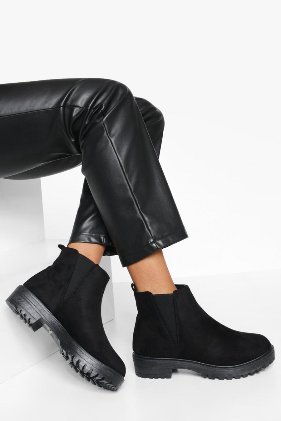 Black schwarz Elastic Panel Chunky Cleated Chelsea Boots