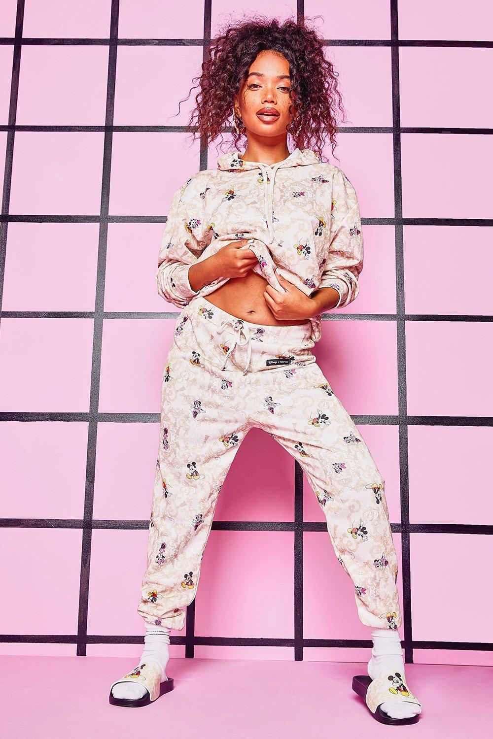 boohoo chain print