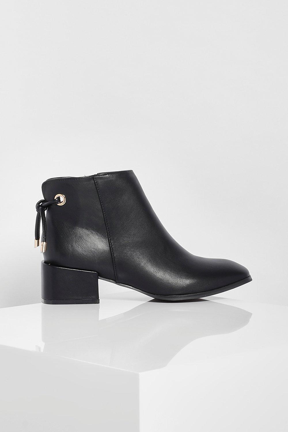 bottine noir avec noeud derriere