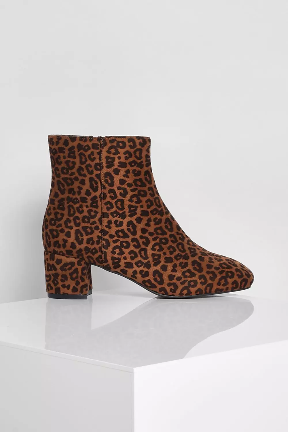 Leopard low block clearance heel