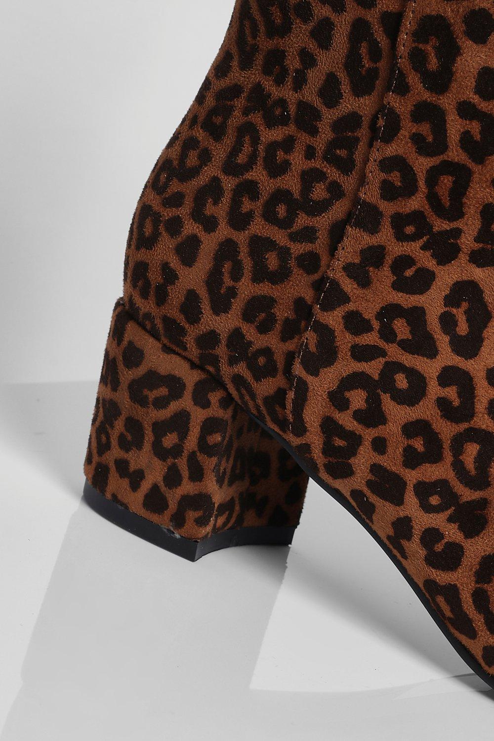 Boohoo leopard hot sale print boots