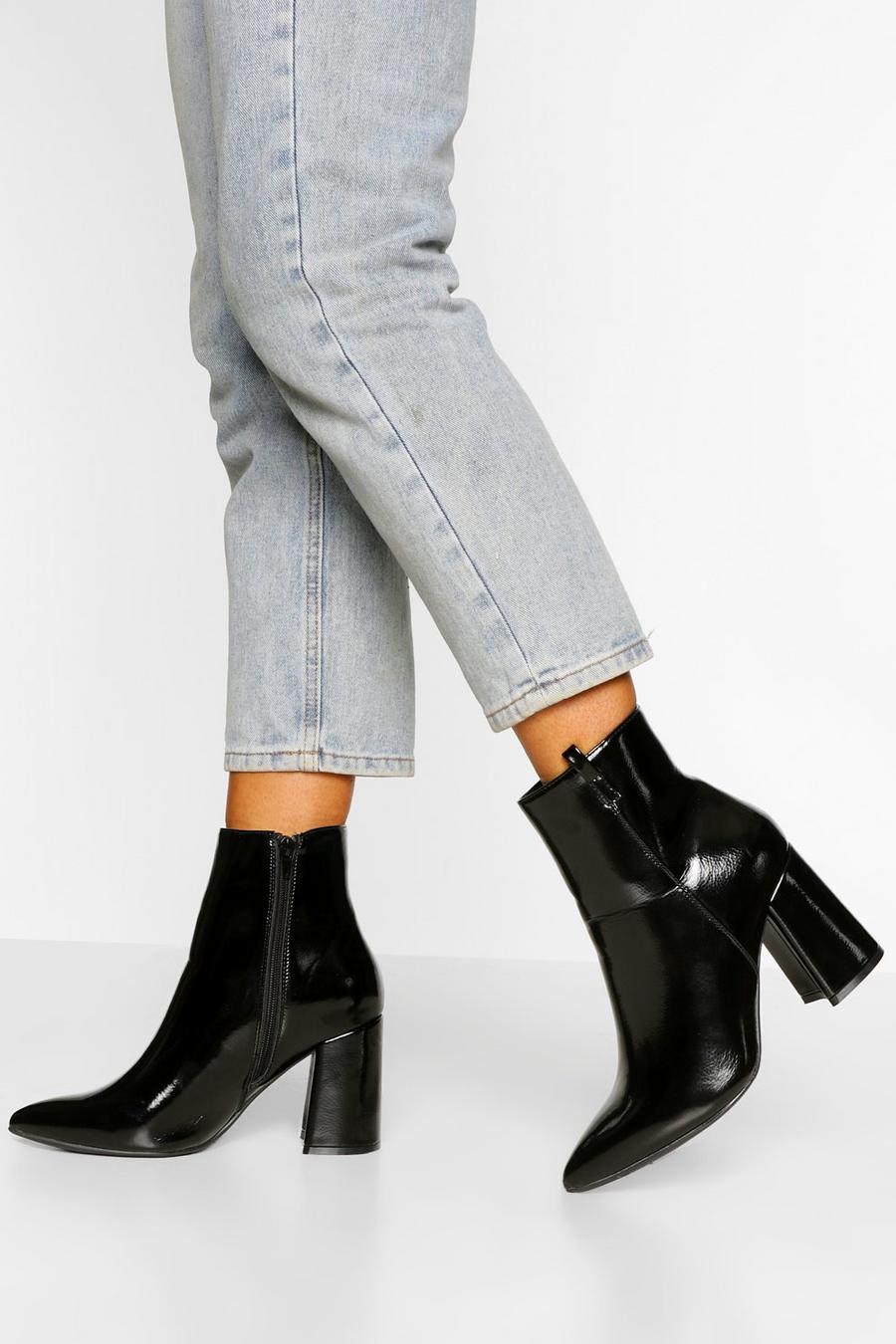 Black svart Wide Fit Pointed Block Heel Shoe Boots image number 1