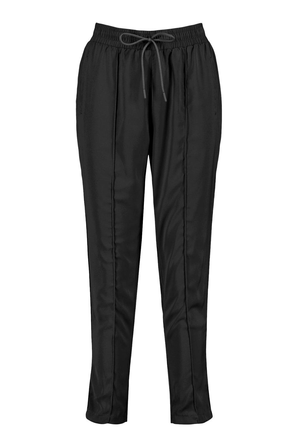 Buy Mast & Harbour Women Black Pleated Joggers - Trousers for Women  17189098