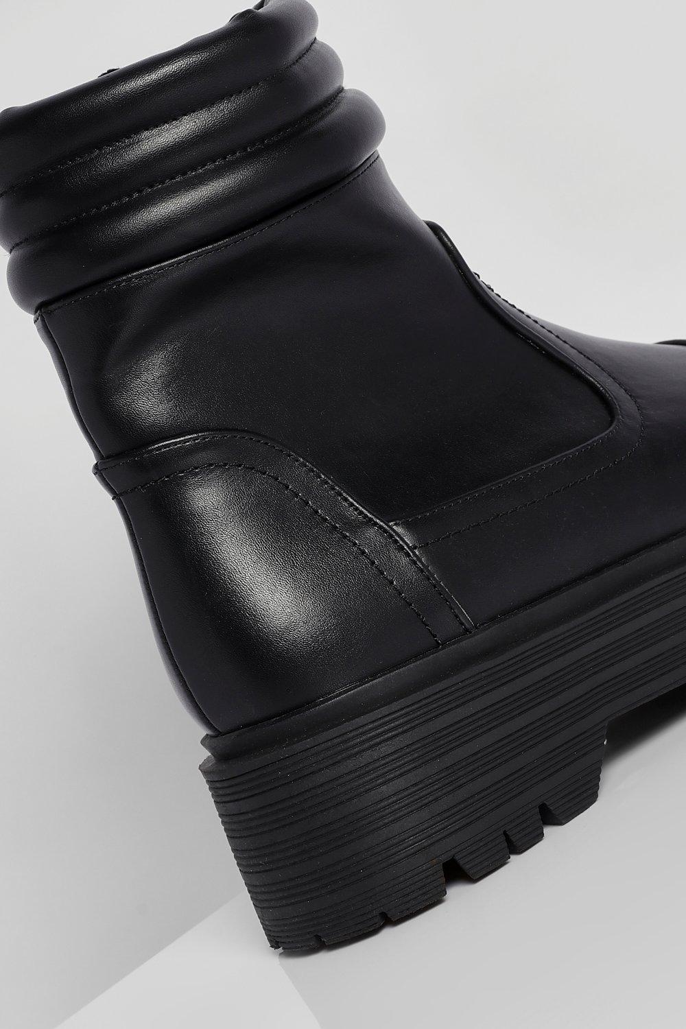 grosse chaussure noir