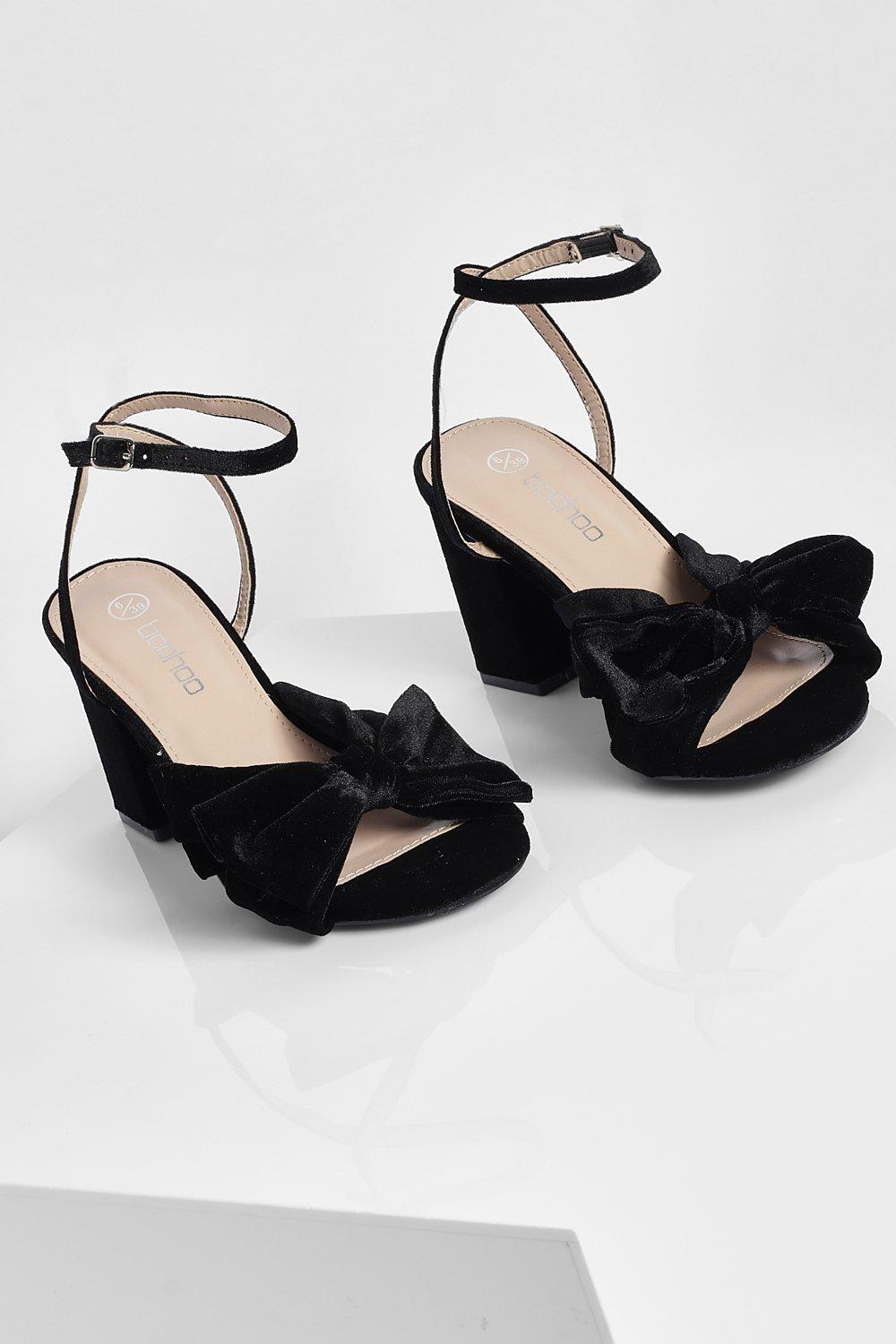 Low heels with on sale bows