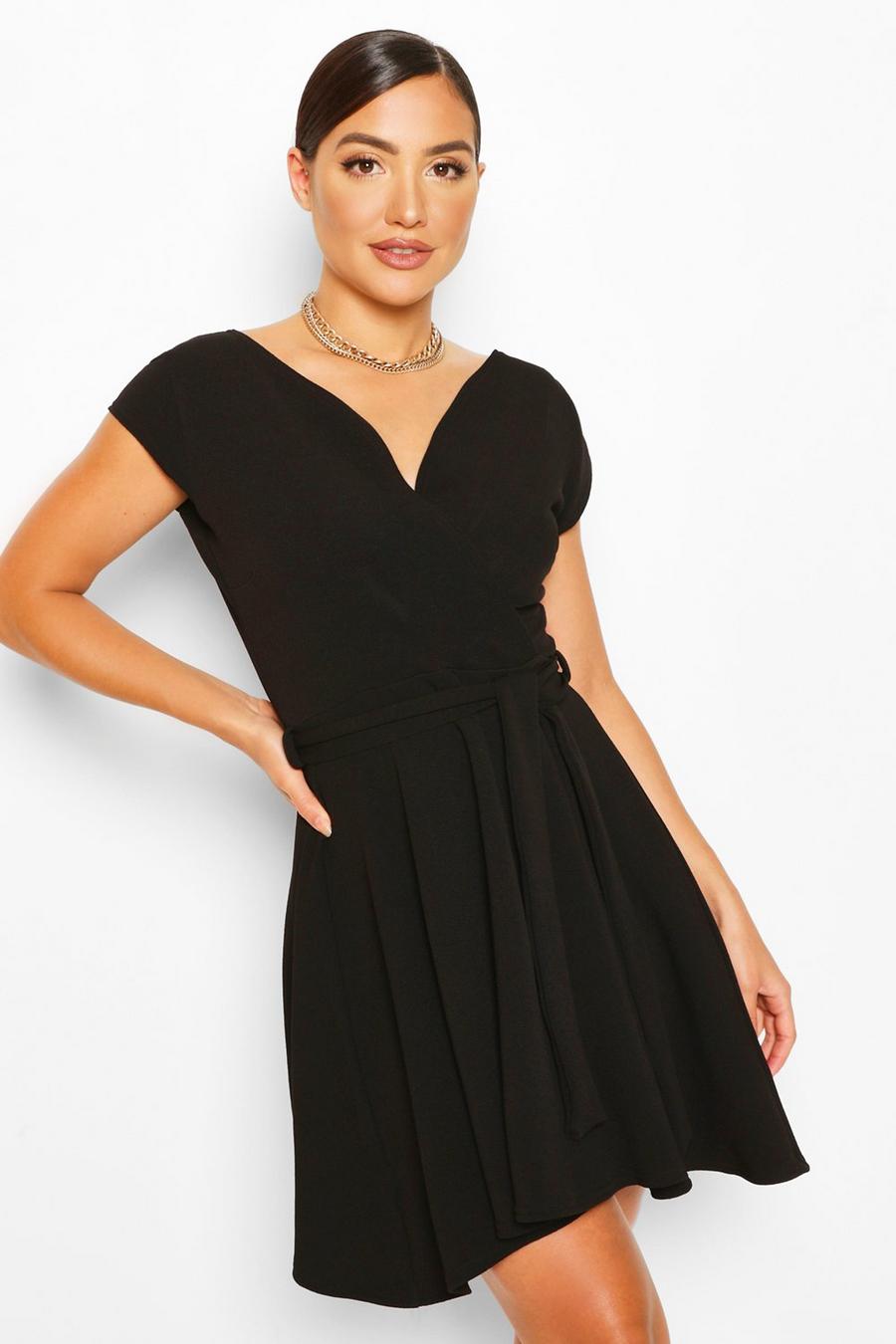 שחור שמלת סקייטר מעטפת עם חגורה ושרוולי קאפ image number 1