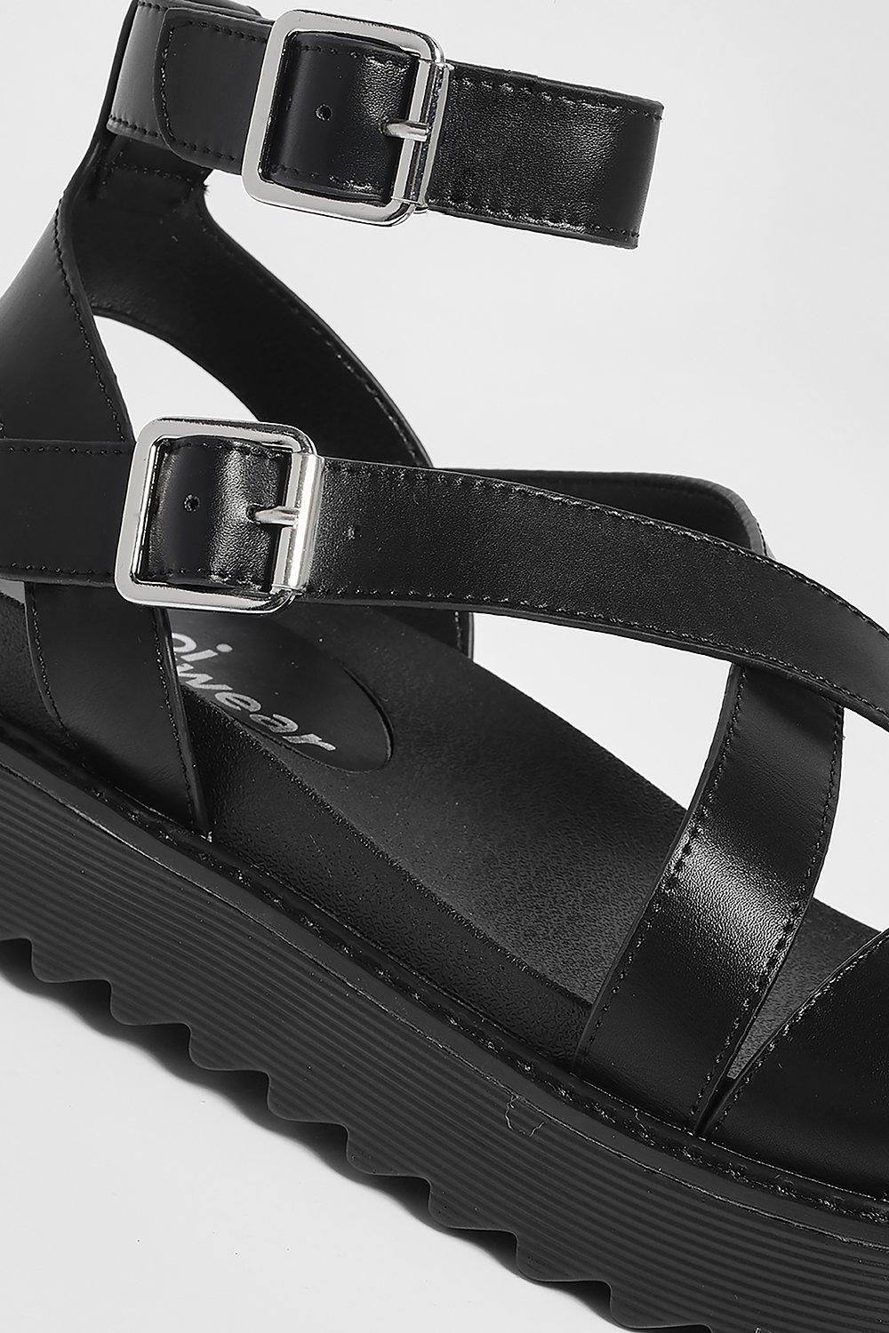 Boohoo best sale chunky sandals