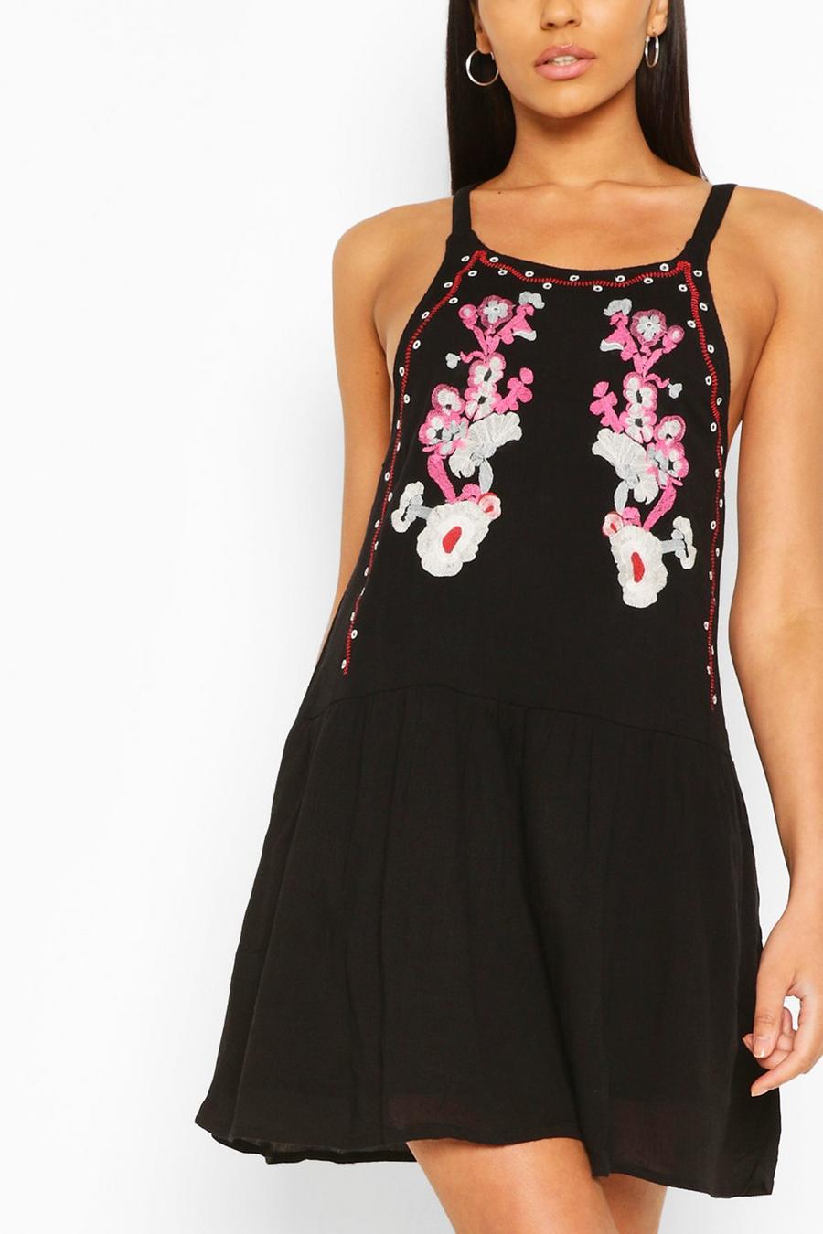 Embroidery Detail Sleeveless Dress image number 1