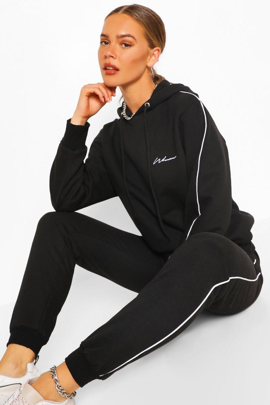 Side Stripe Woman Embroidery Tracksuit image number 1