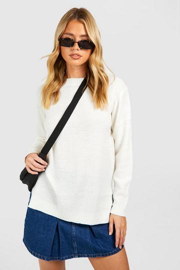 Round Neck Lightweight Sweater ivory