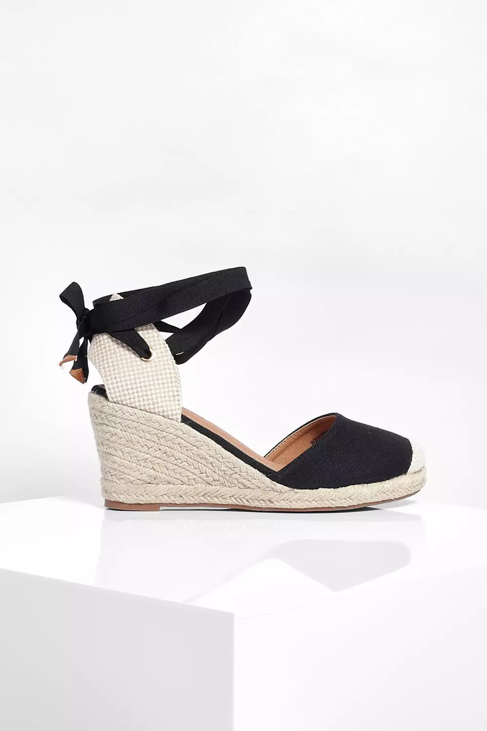 Round toe cheap espadrille wedge