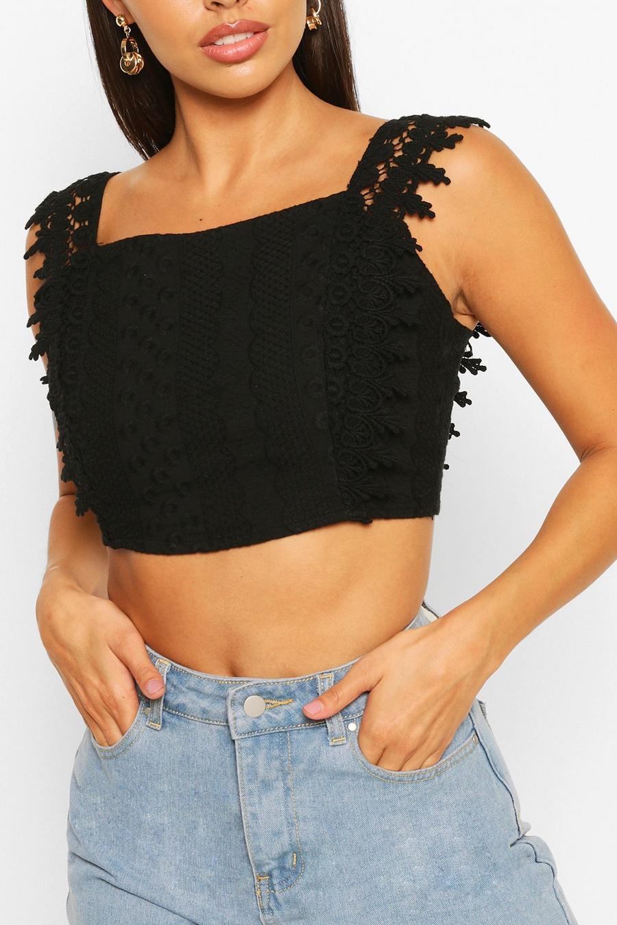 Black White Broderie Lace Detail Crop Top image number 1