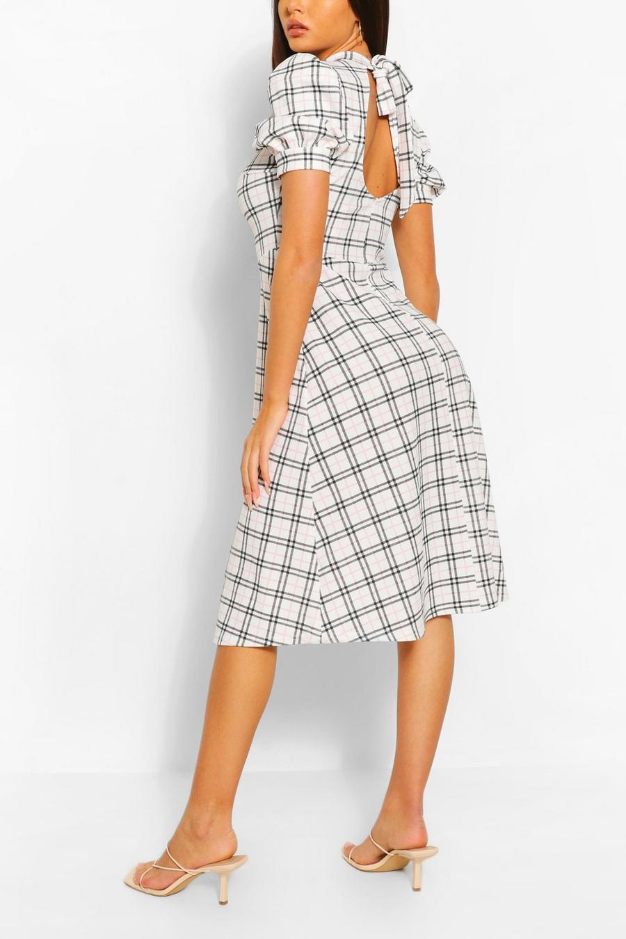 Contrast Check Midi Dress With Open Back image number 1