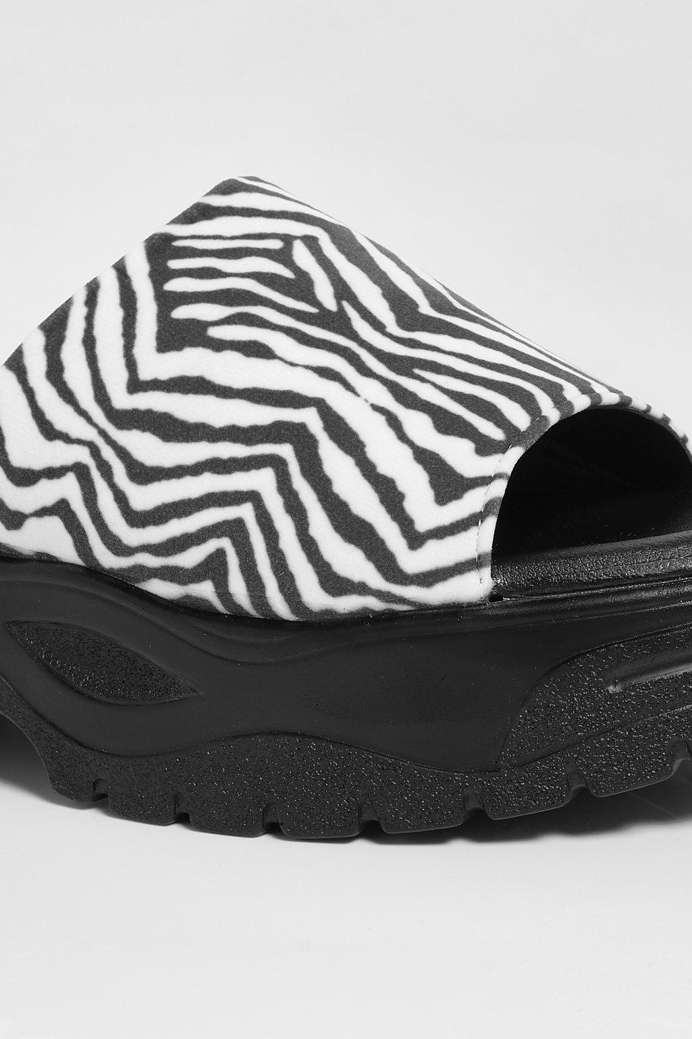 Zeeba Black – Hush Puppies AU