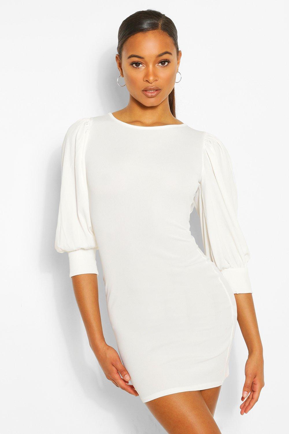 boohoo robe courte