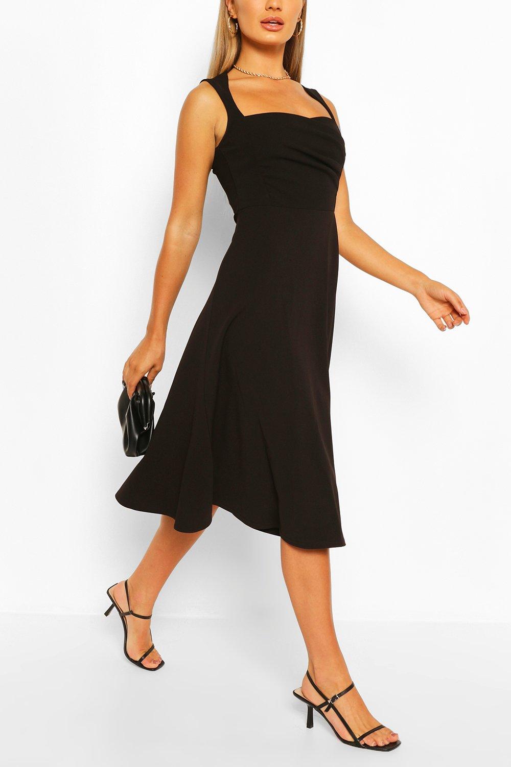 sweetheart neck skater dress