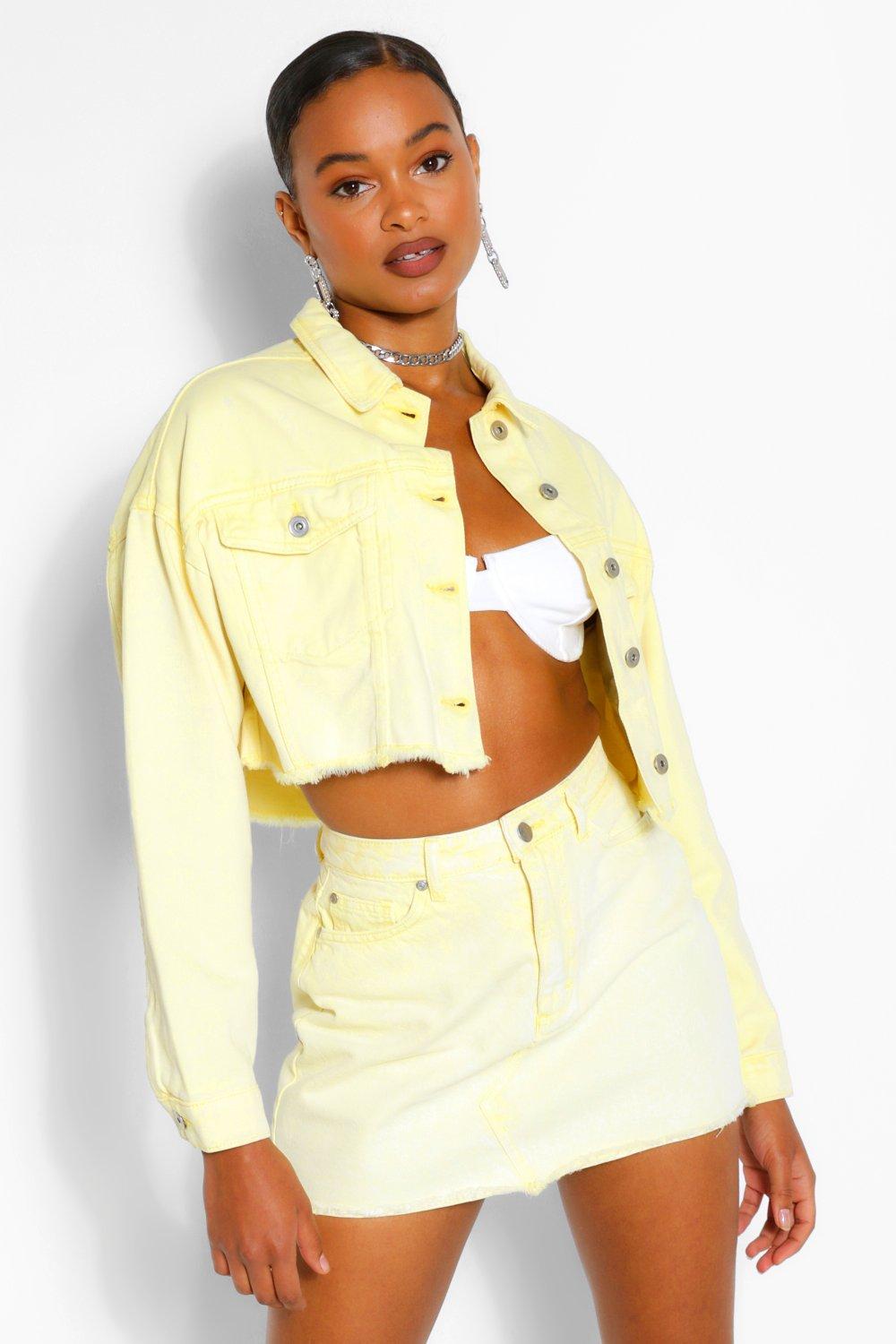 Acid Wash Cropped Denim Jacket boohoo