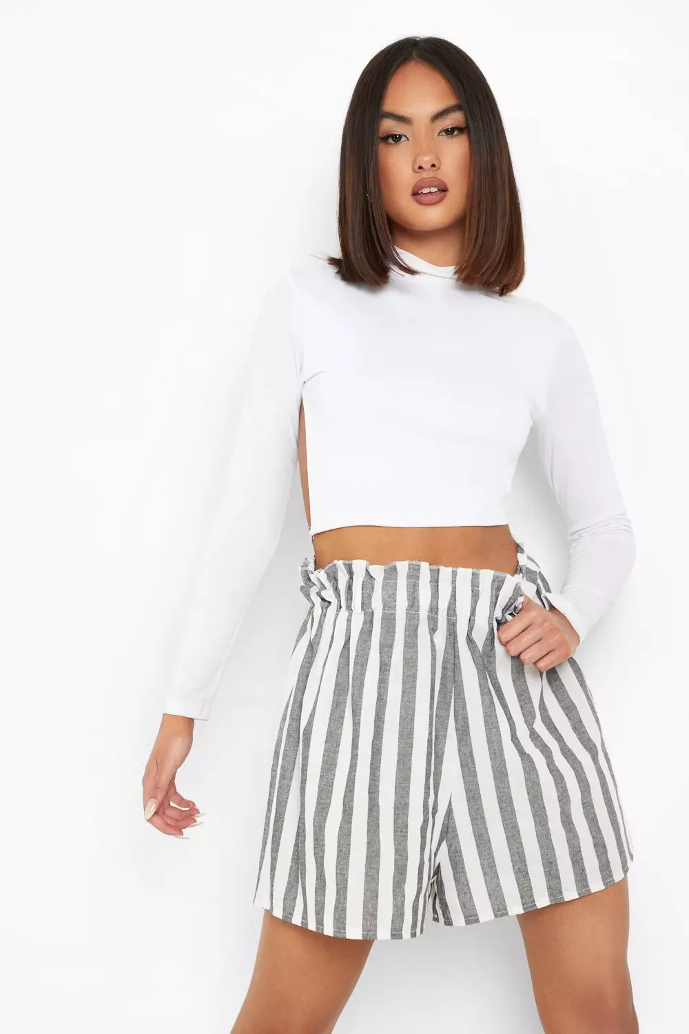 Paper bag hotsell skirt boohoo