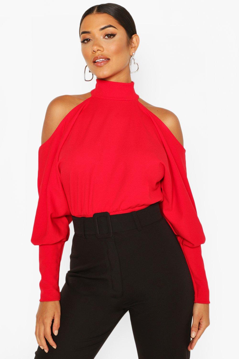 Tops Epaules Denudees Hauts Epaules Denudees Boohoo Fr