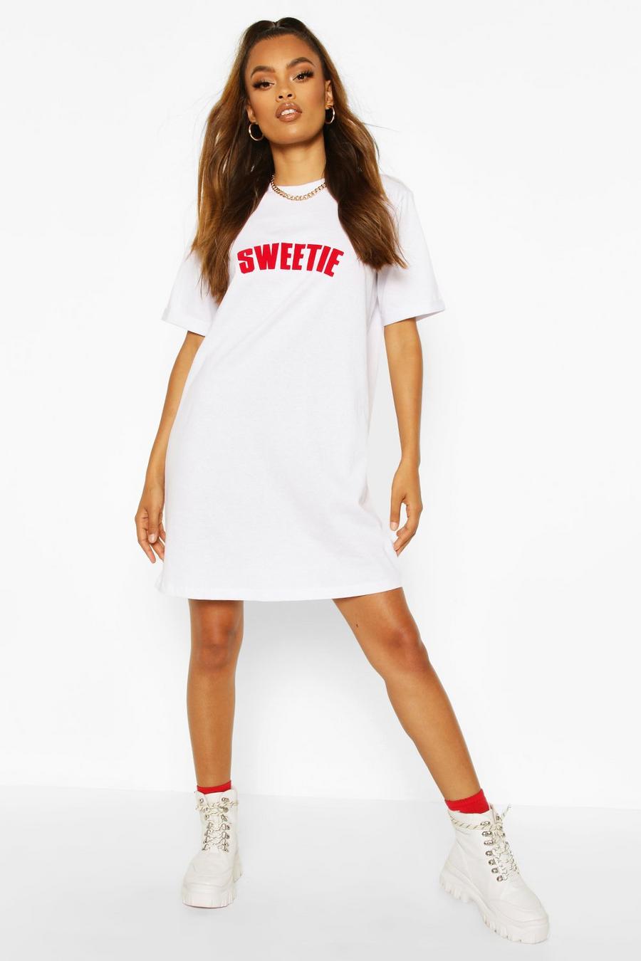 Graphic T-Shirt Dress image number 1