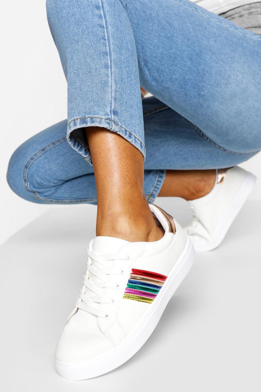 Sneaker zum Schnüren mit Streifen in Regenbogenfarben image number 1