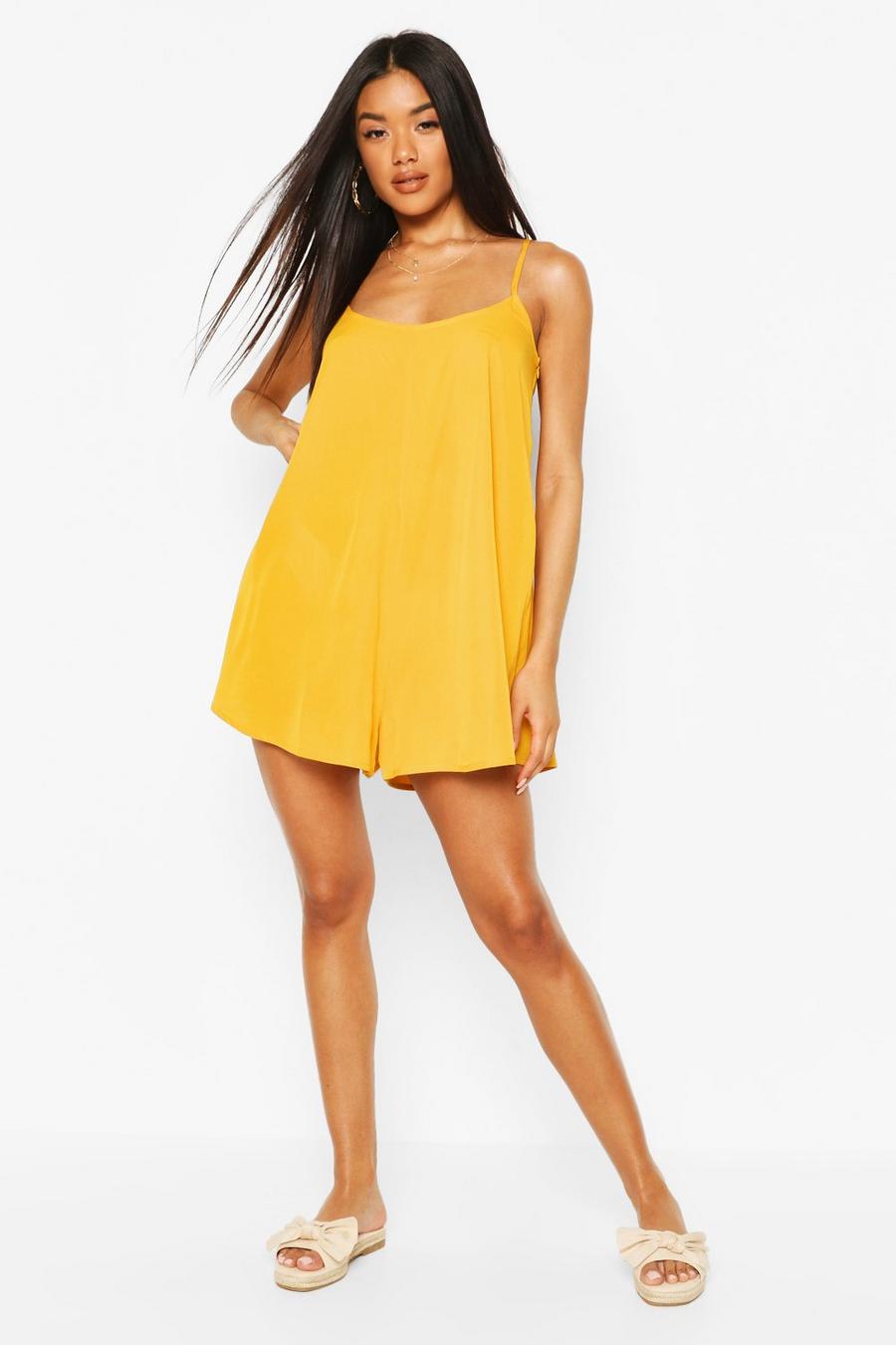 Mustard Playsuit med smala axelband image number 1