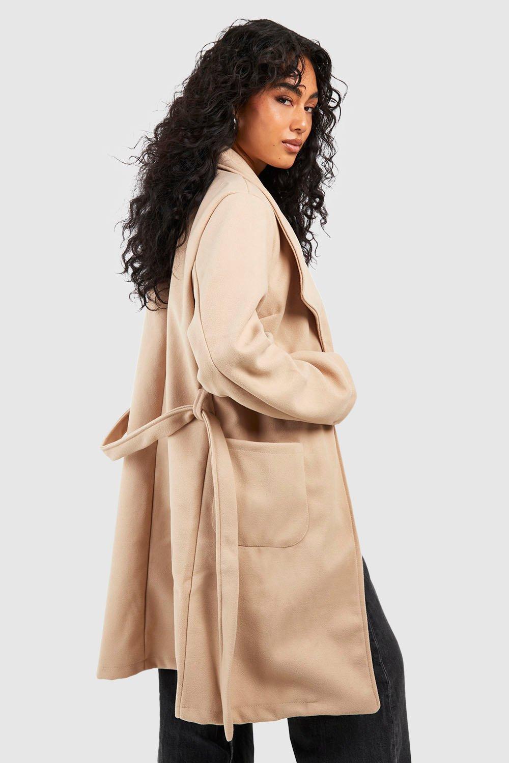 Belted wool store look coat