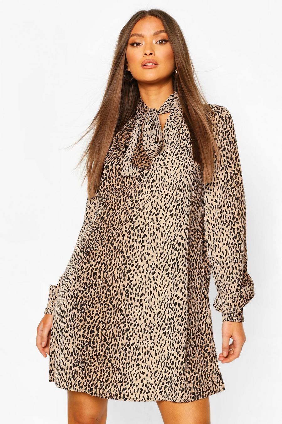 Leopardmönstrad skiftklänning med knytdetalj image number 1