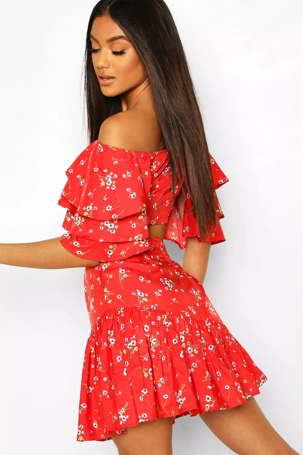 Floral ruffle top 2024 and mini skirt set