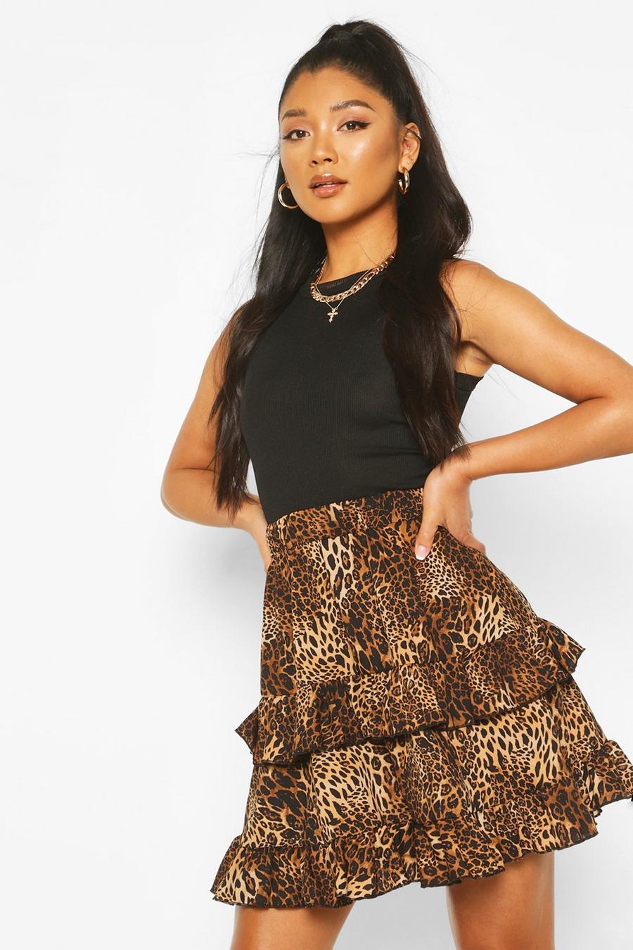 Minifalda escalonada con estampado mezclado de leopardo image number 1