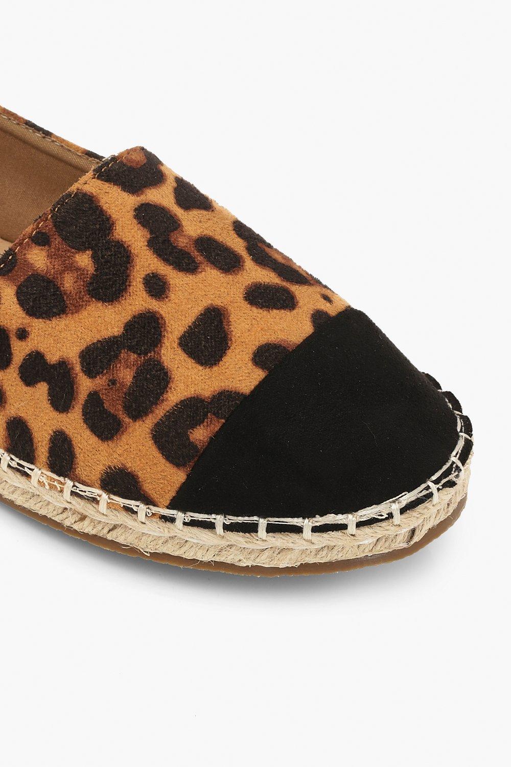 Great Barrier Reef Bachelor opleiding Egyptische Toe Cap Basic Espadrilles | boohoo