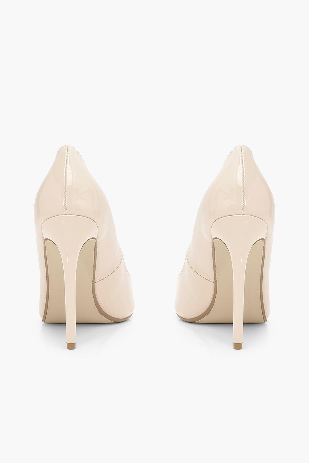 Boohoo hot sale pointed heels